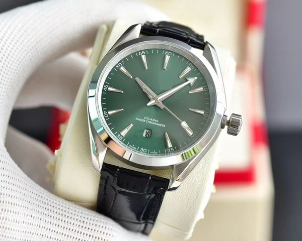 

luxury casual selling this year watches automatic mechanical watch sapphire surface 150m diving sports watch, Slivery;golden