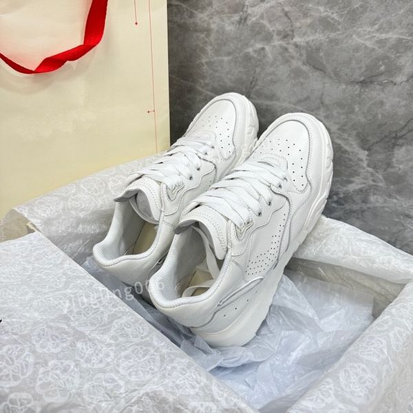 

brand womens men casual shoes leather lace-up sneaker fashion lady flat running trainers letters gym sneaker, Black