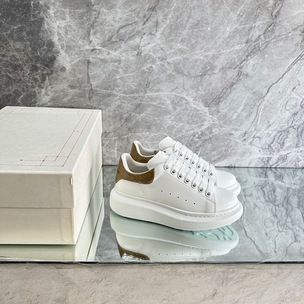 

2023 platform sole shoes women casual shoe brand double height and iconic designer 0511, Black