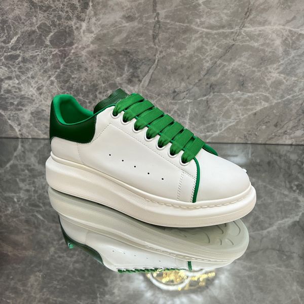 

excellent new sponge low designer sneakers mens womendesigners shoes fashion luxury white women casual 0511, Black