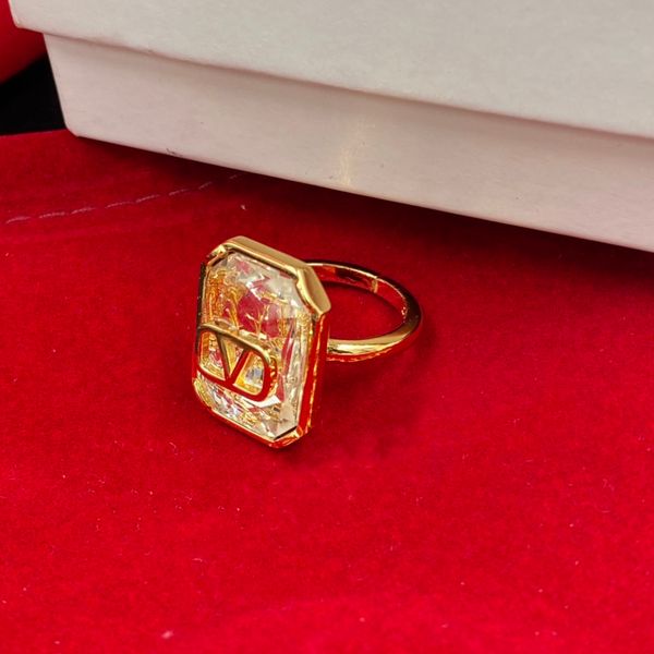 

ring designer rings crystal rings for women letter v couple rings fashion crystal gold plated jewelry lovers ring, Golden;silver