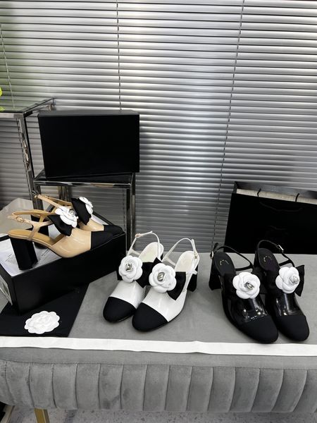 

fashion famous sandals 2023 sheepskin women's chunky high heels the latest styles to wear comfortable letter logo camellia bowtie summe, Black