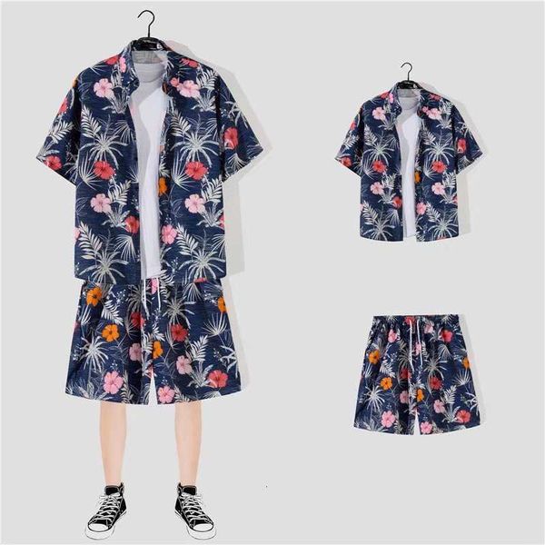 

men's clothing short sleeve shirt (men's korean version) trendy loose hawaiian ruffian handsome seaside flower suit, White;black