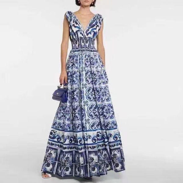 

fancy dress womens blue and white porcelain printed gathered waist v neck sleeveless fit&flare cami dress, Black;gray