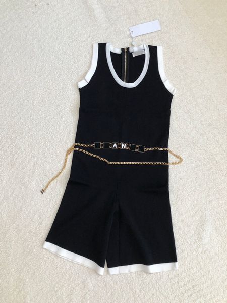 

2023 fashion summer new women's round neck sleeveless solid knit jumpsuit with letter belt designer casual shorts rompers street wear b, Black;white