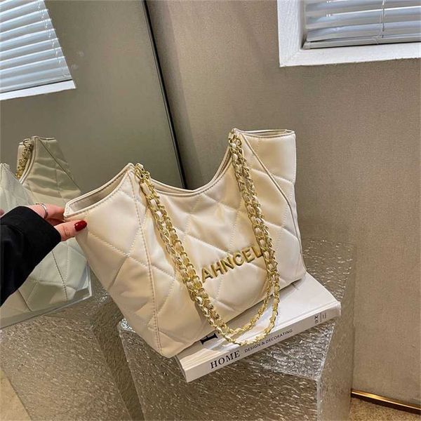 

23% 2023 handbag large capacity for women's new fashion versatile lingge chain shoulder korean underarm tote bag