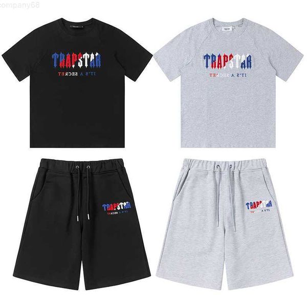 

men's t-shirts tracksuits stock trapstar t-shirt embroidery flocking letter men women t shirt set shorts suitmen's, White;black