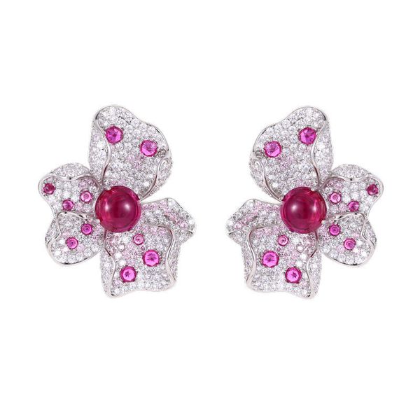 

stud french palace style light luxury senior sense earrings female ruby heavy industry anti-loss buckle earrings three-dimensional flower st, Golden;silver