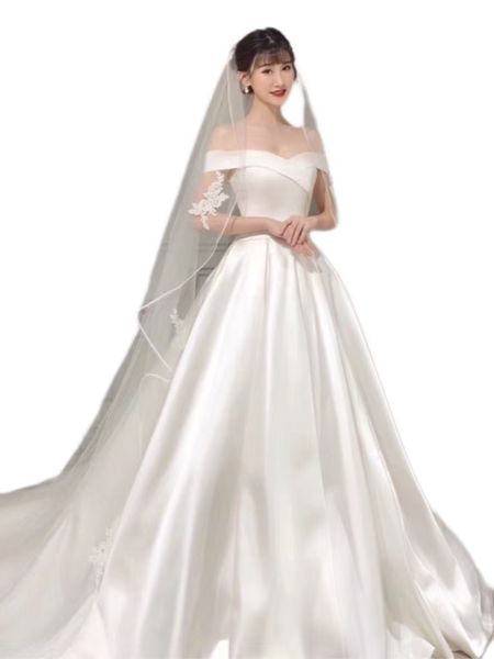 

2025 sleeves dress elegant super off shoulder handmade beading quality bridal with handmade beads all gown with lace luxury and wedding gown, White