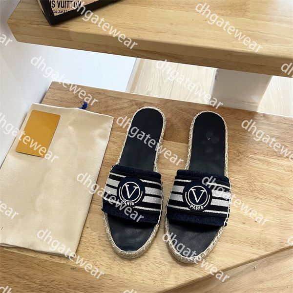 

designer fashion flat bottom slippers raffia grass slippers tide brand knitting printed sandals summer womens beach slides