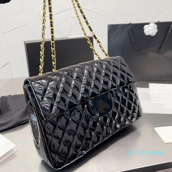 

tote designer shoulder 2023 bag patent leather fashion women's handbags black white gold chain big space shopping wallet