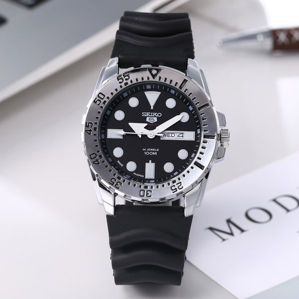 

men's three-hand watch japan sk quartz movement watches business fashion watches silicone strap, Slivery;brown