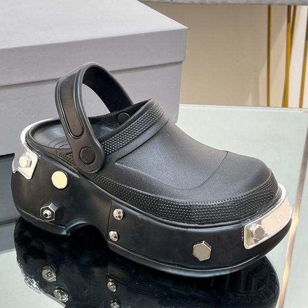 

designer sandal women hardcrocs mule in black rubber platform shoes summer beach metal fashion rubber slide triple big size with box no444
