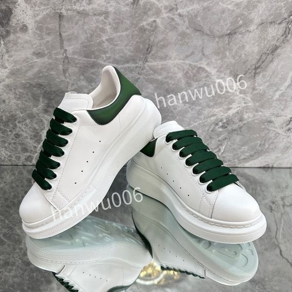 

2023designer shoes white black shoes classic leather womens flats sneaker mens espadrille flat sole slide sneakers