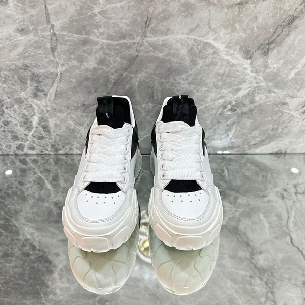 

2023 out of office sneaker designer casual shoe men women luxury lace-up high street leather breathable platform trainers sneakers 0511, Black