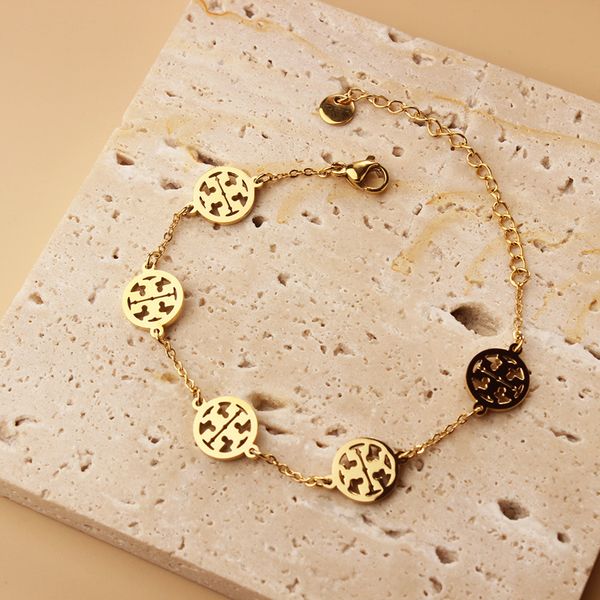 

new popular hollowed round charm bracelet for women gift, Golden;silver