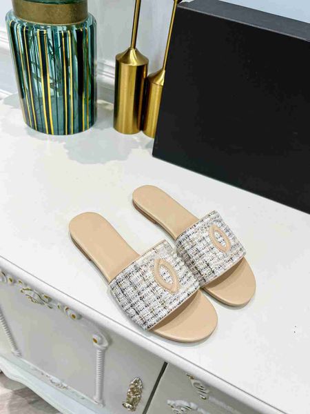 

designer beach shoes cc summer women's flat sandals women's slides channel outdoor fashion casual slippers x702