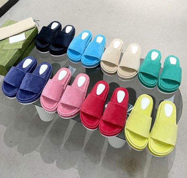 

men's and women's thick-soled slippers sandals women men new embroidered high flip-flops women's muffin bottom wear sandals 3, Black