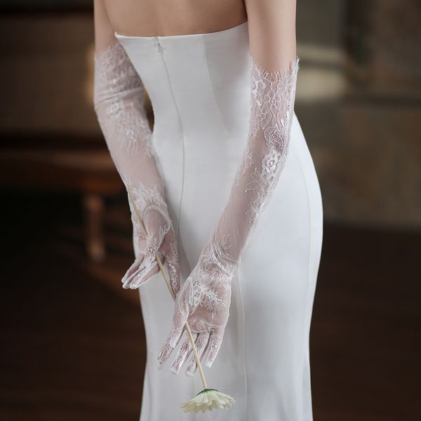 

st-0021-a new super immortal white lace long gloves elegant tulle wedding dress pgraphy elbow gloves show show five finger clear gloves
