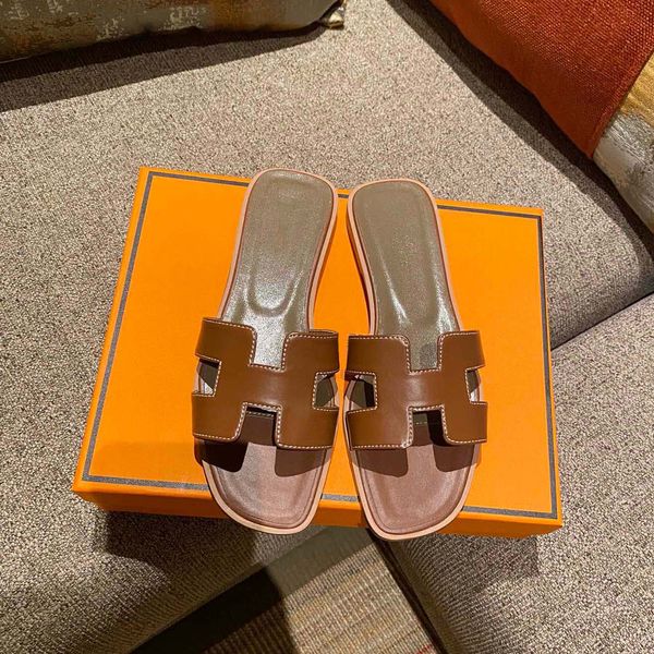 

summer designer ladies sandals flat leather fashion beach bathroom women luxury slippers letter drag size 35-42 with box r8kg, Black