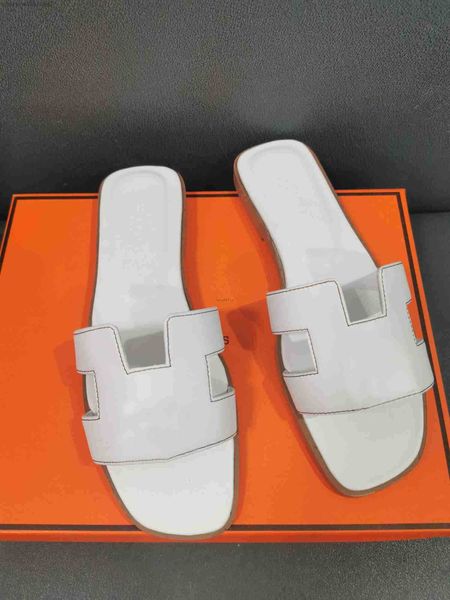 

new designer slippers casual leather ladies oram sandals beach shoes jelly shoes002, Black