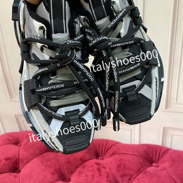 

2023designer men sneaker leather embroidered stripes white shoe flat platform walking sports trainers, Black