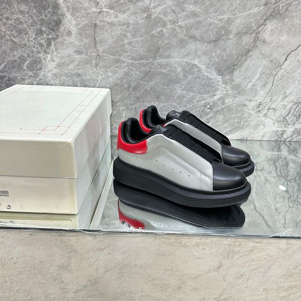 

2023 new out of office sneaker designer casual shoe men women luxury lace-up high street leather breathable platform trainers sneakers 0513, Black