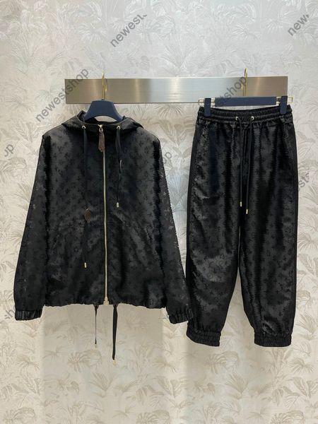 

women's tracksuits europe designer luxury sport suit zipper dark patterned jacquard jackets leisure pants women windbreaker breathable, Gray