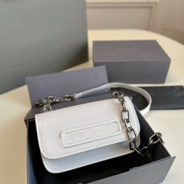 

luxury one shoulder bag designer bag women's handbag premium alligator print flip chain bag leather elegant women's crossbody bag