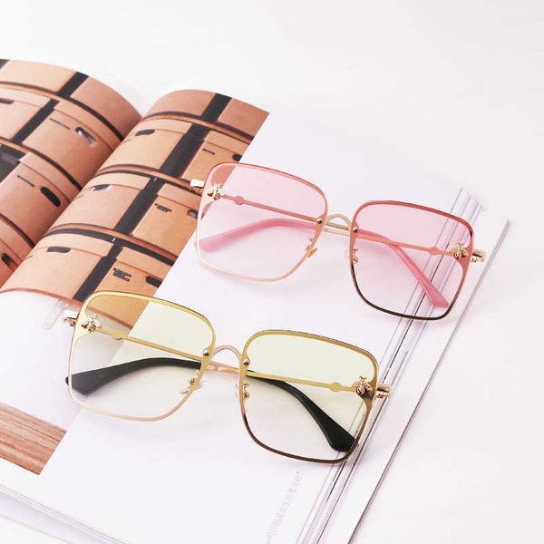 

2020 new fashion metal bee design sunglasses, White;black