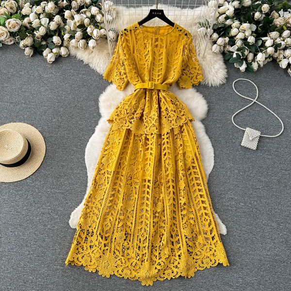 

french haute couture hollowed out hook lace short sleeved dress with waistband showing a slim and elegant temperament light luxury long skir, Black;gray