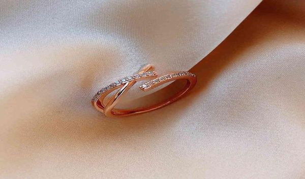 

2021 new classic small round rings japane luxury jewelry european and american women index finger student opening ring2355709