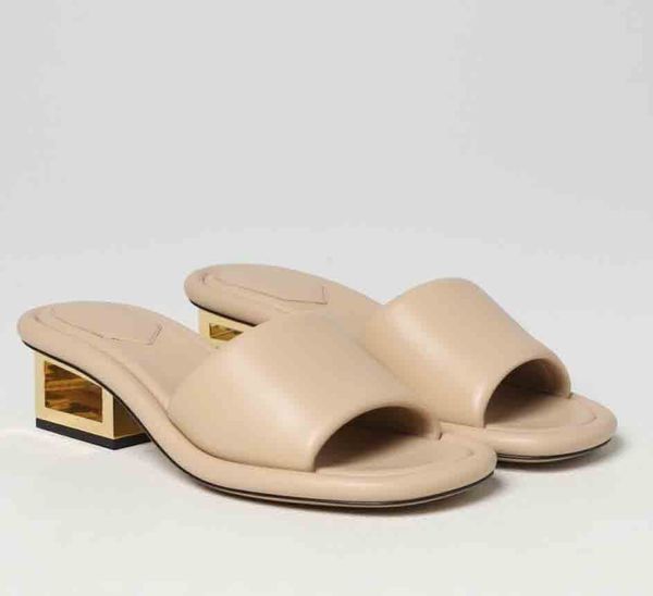 

2023s women's summer rubber sandals slipper baguette beach slippers slides sculptural-heel mules nappa leather shoes designer sandals 3, Black