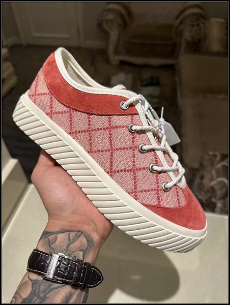 

casual women shoes 2023 luxury designers sneakers thick bottom classical fashion chaussures luxury velvet suede white rubber sole, Black