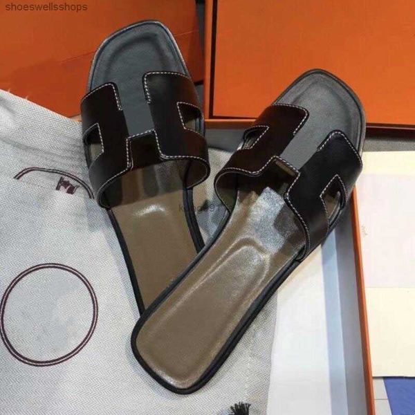

brand beach slippers classic flat heel summer designer fashion flops leather lady slides women shoes l bath ladies sandals large, Black