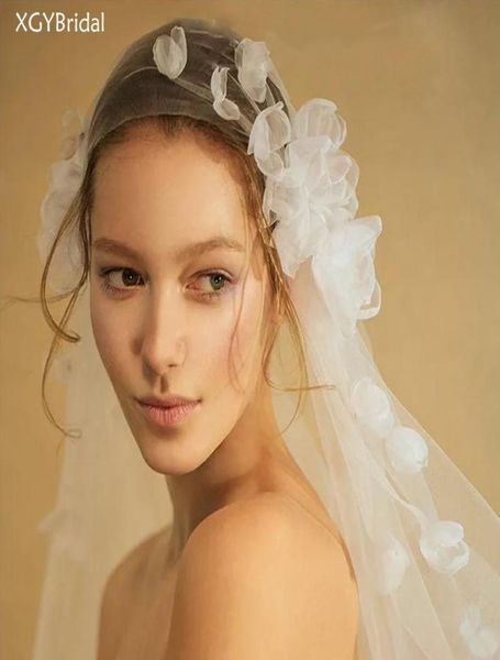 

bridal veils 2021 arrival wedding veil onelayer fingertip cut edge appliqued flowers beautiful petal pograph romantic2876010, Black