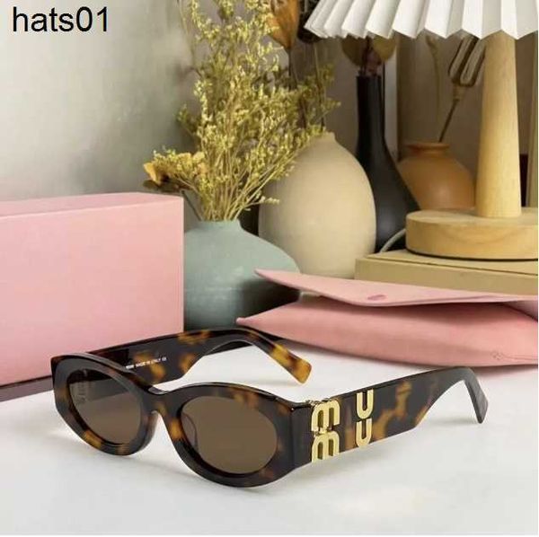 

miu new fashion sunglasses for woman man 054 fashion retro womens sun glasses pink black tourism street p anti glare w023 m554 4911 mens wom, White;black