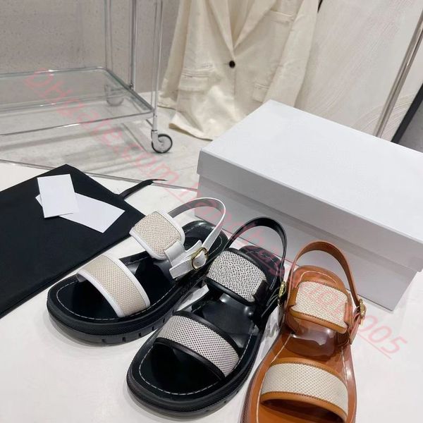 

womens luxury sandals slippers designer triomphe adjustable buckle rubber outsole shoe summer shoe fashion sandals cow leather beach with bo, Black