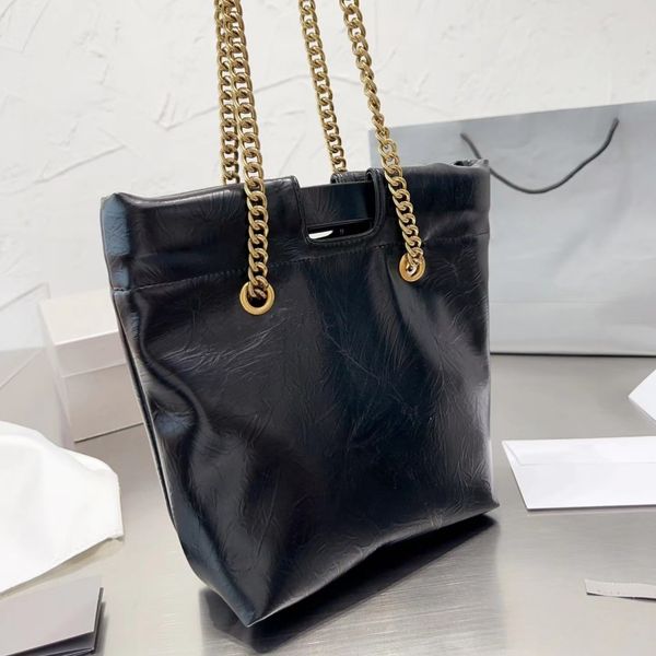 

new fashion item designer fashion bag large capacity trendy atmosphere sense trend garbage bag commuting temperament single shoulder bag
