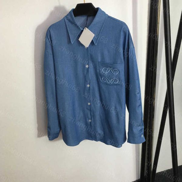 

23ss high neck blouse women shirt womens designer clothing lapel chest logo embroidered pocket long sleeve denim shirt women clothes a1, White