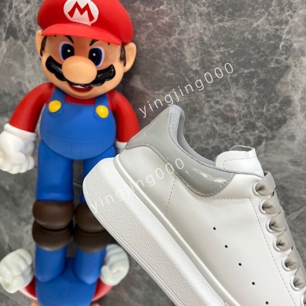 

new fashion brand mens quality designers sneakers camouflage casual shoes checkered studded flats mesh trainers2023, Black