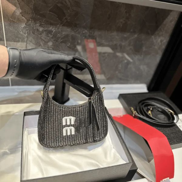 

2023 new fashion designer bag beach bag summer straw beach tote combo women handbag raffia bags sunshine grass style shoulder bags