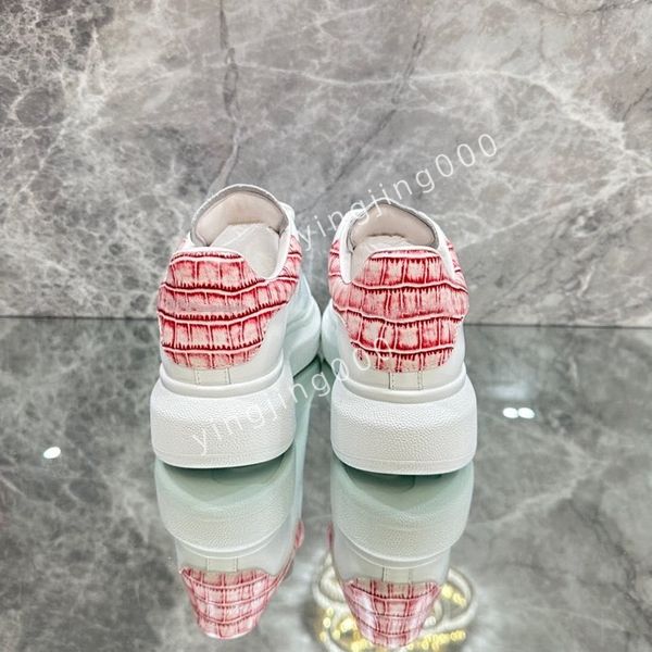 

2023fashion brand women quality designers sneakers camouflage casual shoes checkered studded flats mesh trainers, Black