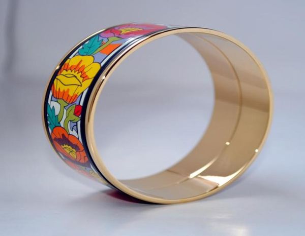 

monet poppyl series 18k goldplated enamel bangle bracelet for woman bracelets bangles width 30mm fashion jewelry moth2719857, Black