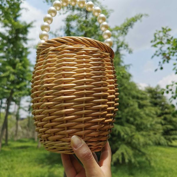 

pearl bag women's 2023 new pure grass woven handbag ins grass woven vine woven crossbody bag net red small bag 230518