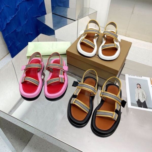 

2023 vintage slippers women bur plaid sandal slides platform eve icon stripe slingback checked flip flops flat rubber bottoms dad mules beac, Black