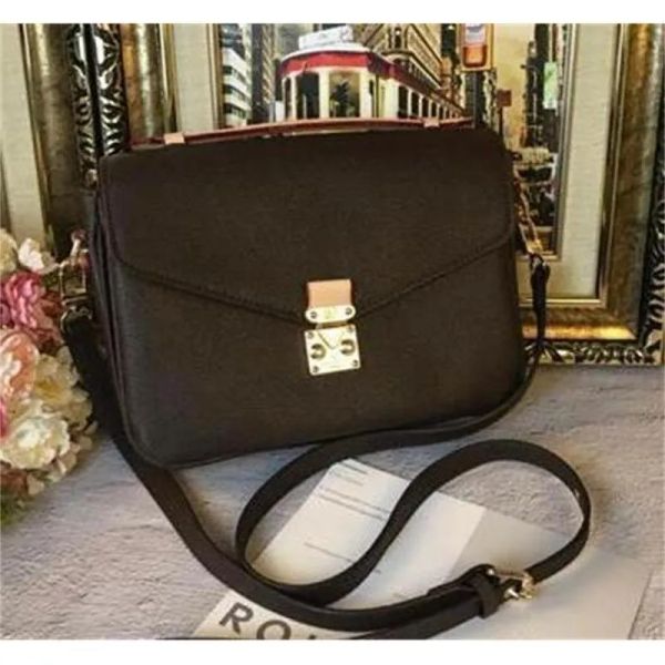 

luxurys designers crossbody bag women handbag pochette messenger bags oxidizing leather metis shoulder bags bag totes