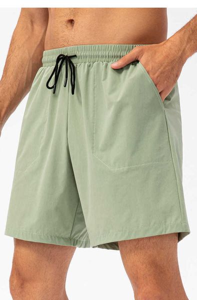 

yoga outfit lulu men summer fitness shorts with the same paragraph are light breathable and quick-drying gym pweaty pant, White;black