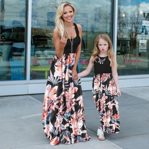 

family matching outfits mother and daugther dress floral mom girls dresses baby romper mommy and me clothes vestido 230518, Blue