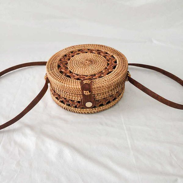 

vietnamese vine round leather buckle handbag literary bamboo woven oblique straddle shoulder beach women's bag